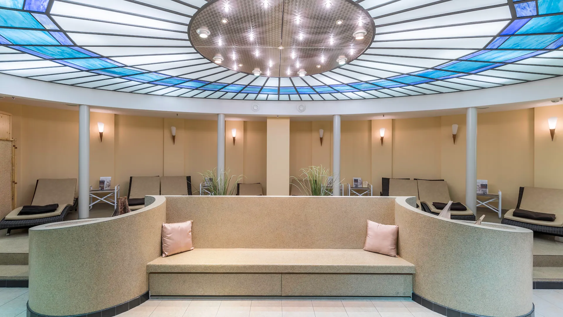 **** Отель Park Inn By Radisson Berlin Alexanderplatz Германия