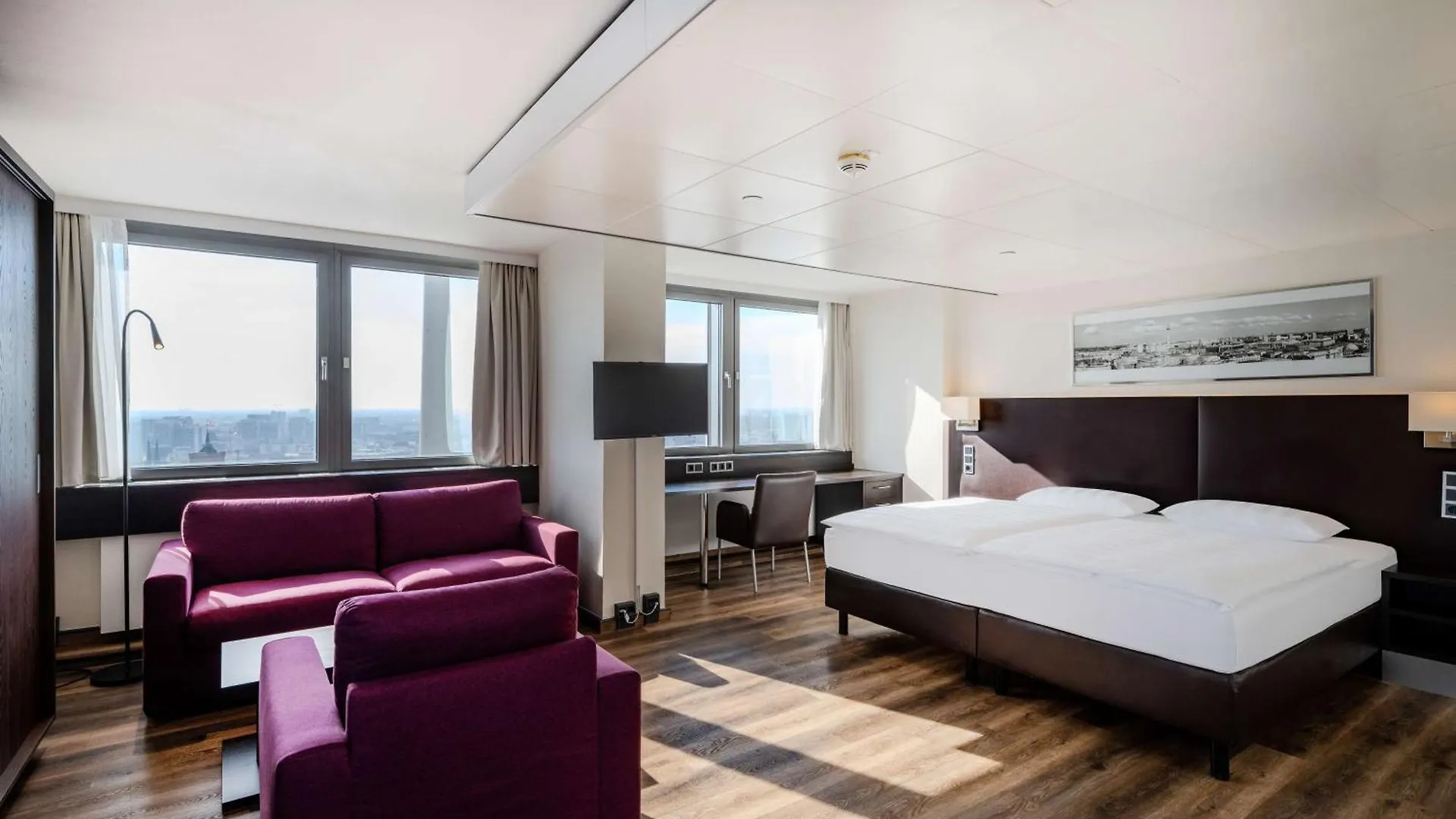 Park Inn By Radisson Berlin Alexanderplatz