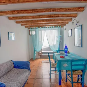  Appartamento Strombolicchio Italia
