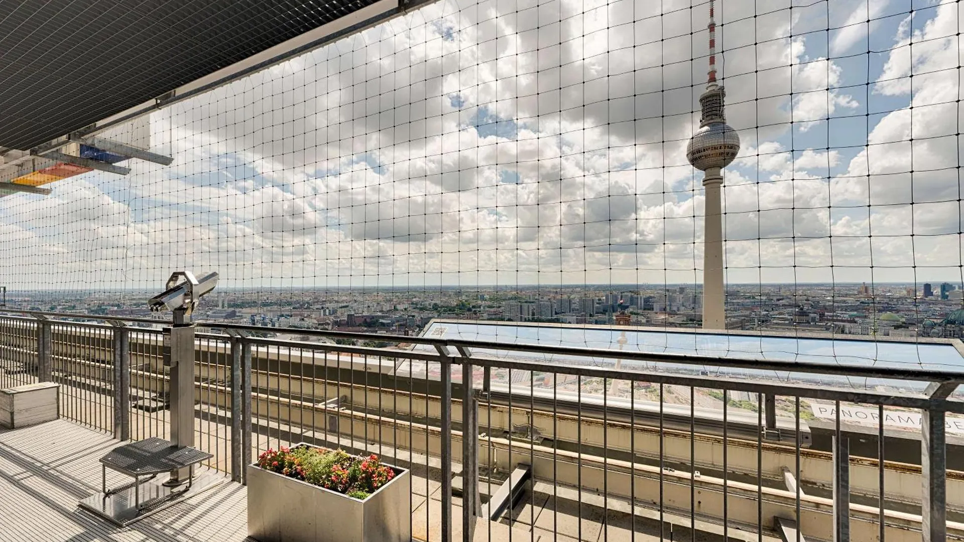 Park Inn By Radisson Berlin Alexanderplatz