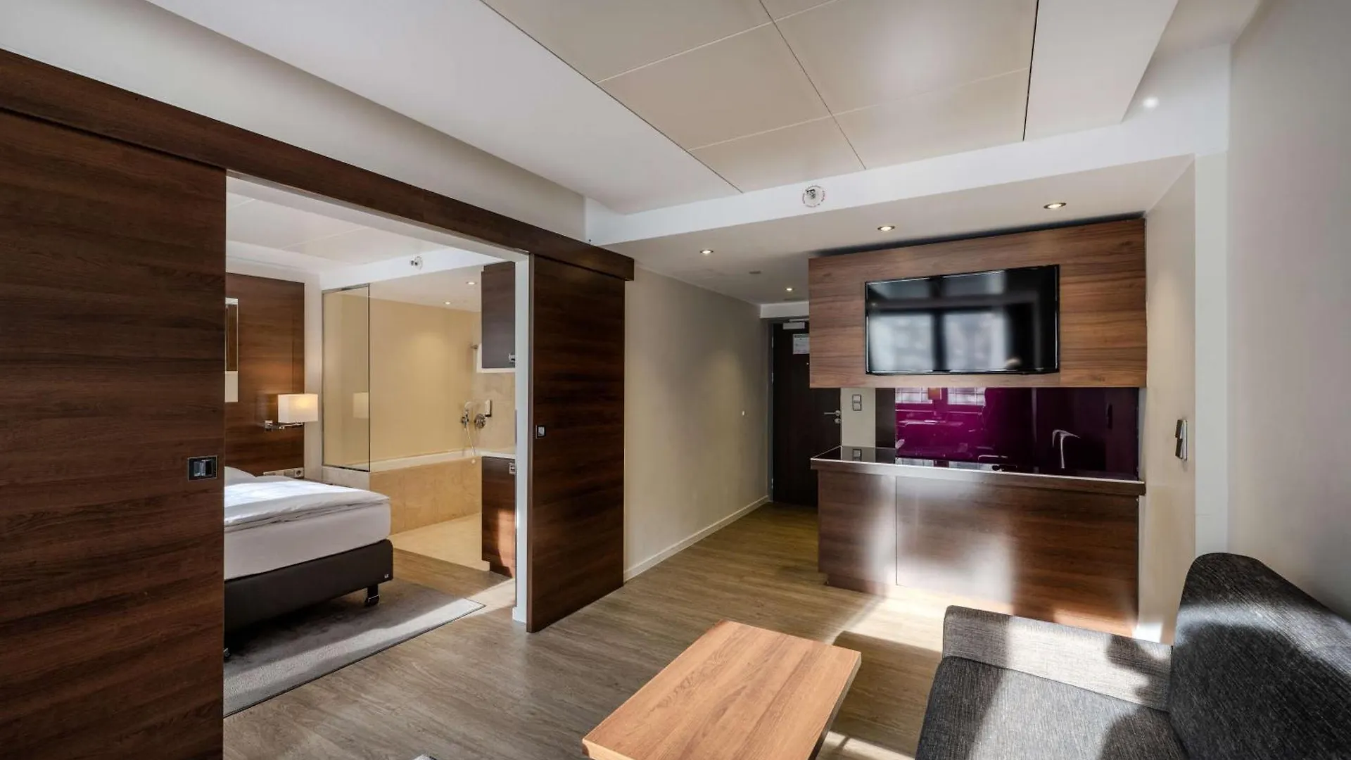 Park Inn By Radisson Berlin Alexanderplatz Hotel