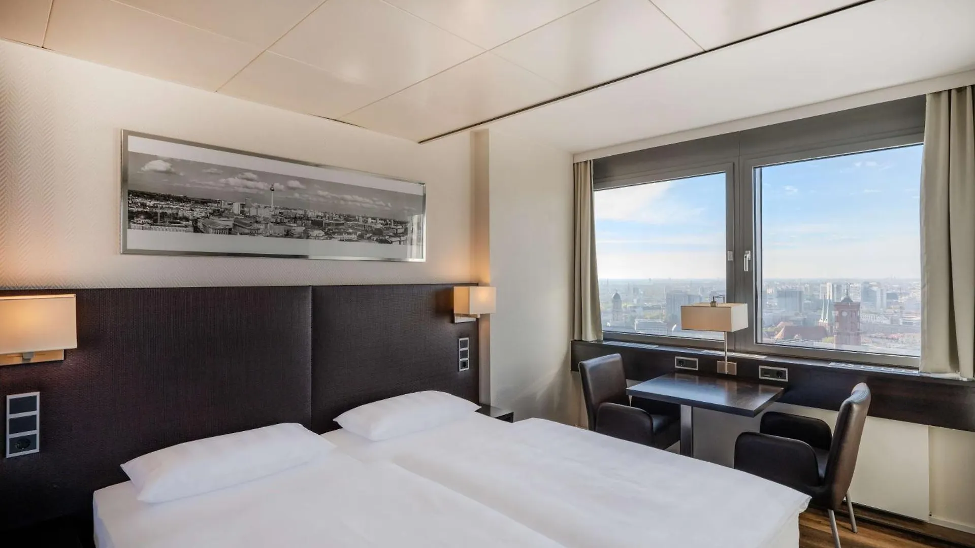 Park Inn By Radisson Berlin Alexanderplatz Hotel